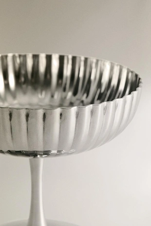 Металлический бокал с волнами- Заказать в России