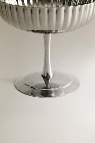 Металлический бокал с волнами- Заказать в России