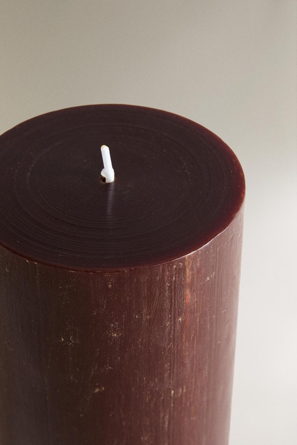 Декоративная цилиндрическая свеча