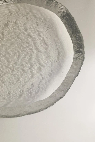 Стеклянная дессертная тарелка с серебристым ободом- Заказать в России