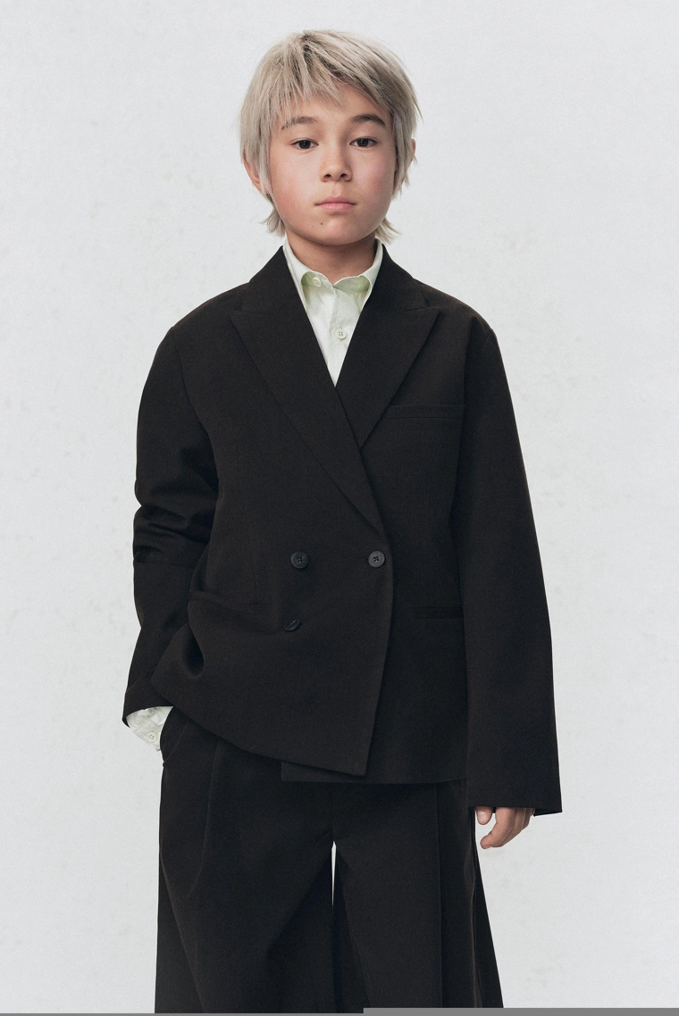 Пиджак приталенный с двубортной застежкой soshiotsuki x zara