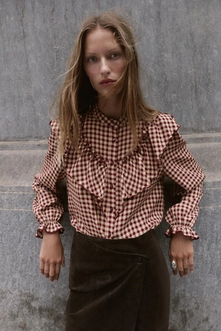 Блуза в клетку виши с воланами- Заказать в России
