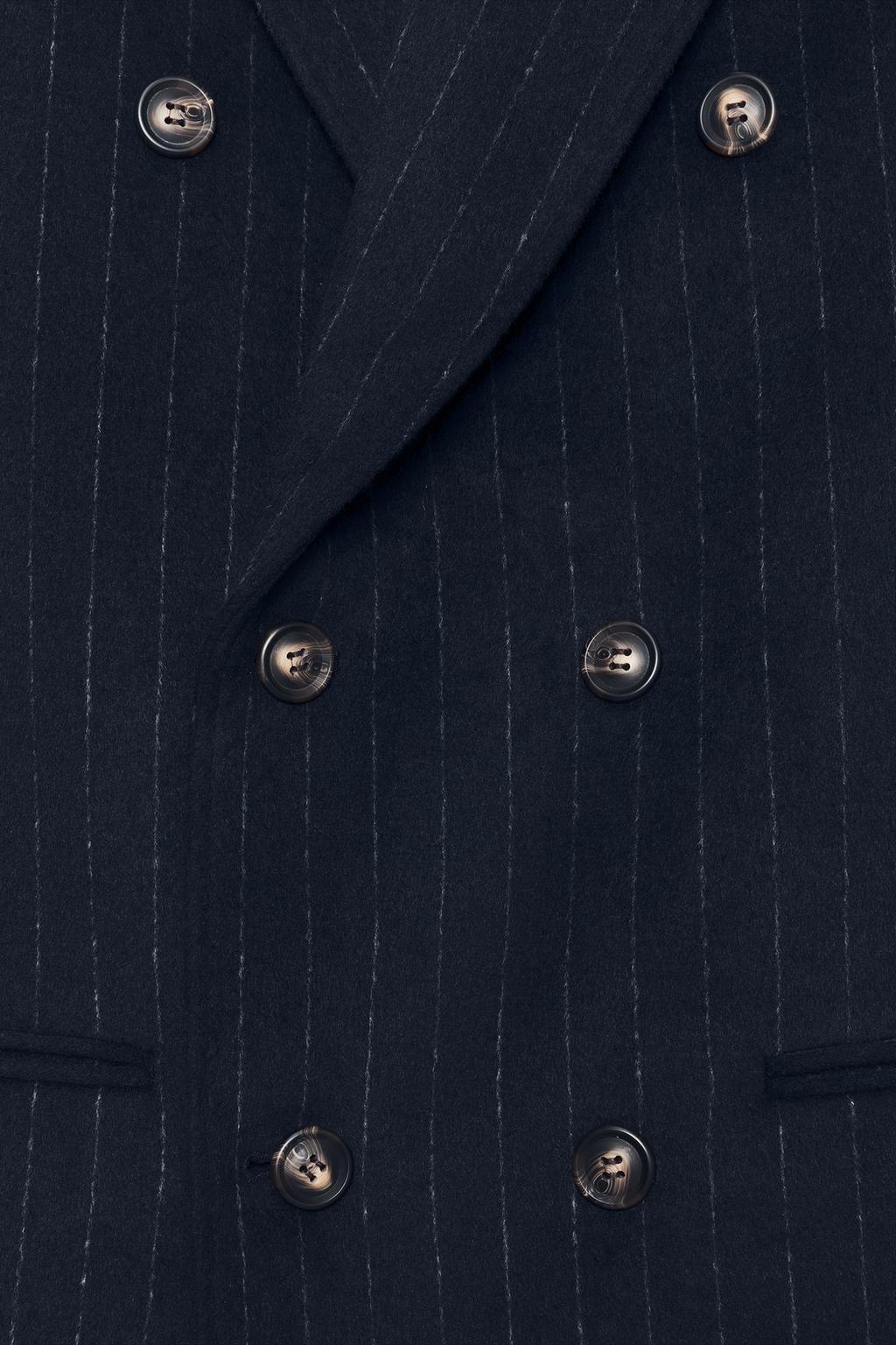 Пальто с крупной полоской в стиле oversize от soshiotsuki x zara