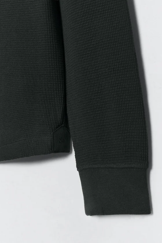 Поло с текстурой вафельного вязания Zara «Soshiotsuki»