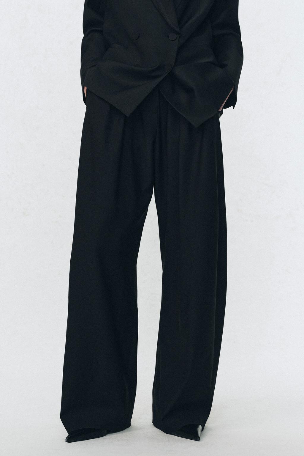 Шерстяные брюки с защипами soshiotsuki x zara