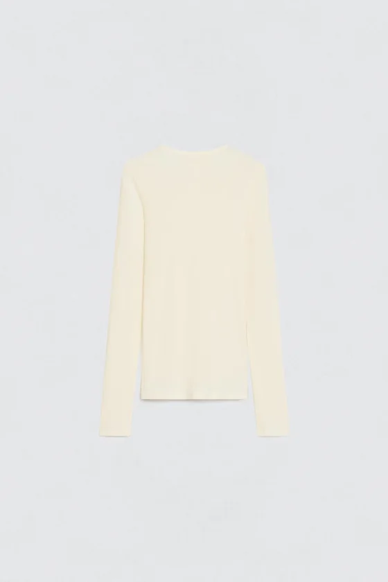 Футболка с воротником хенли от Zara «Soshiotsuki»
