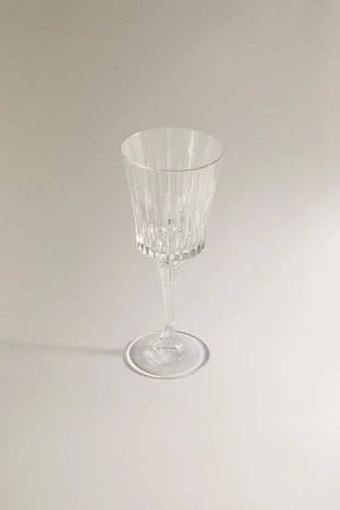 Винный стакан с поднятым узором из хрусталя- Заказать в России