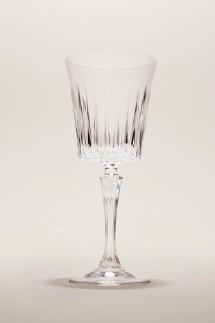 Винный стакан с поднятым узором из хрусталя- Заказать в России