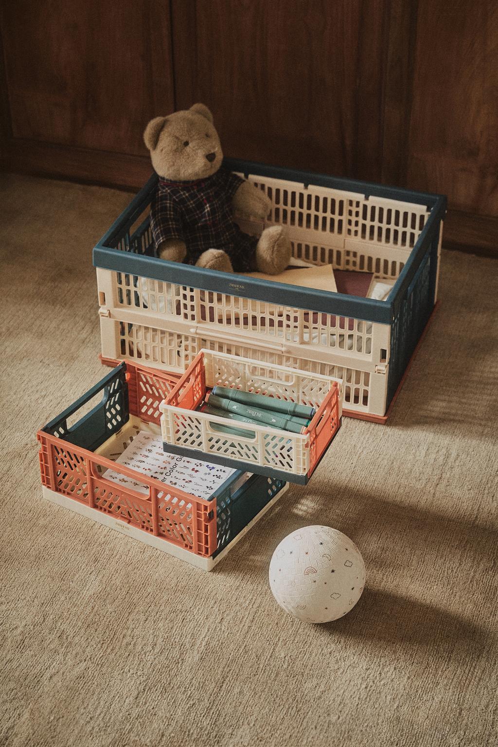 Цветная складная коробка