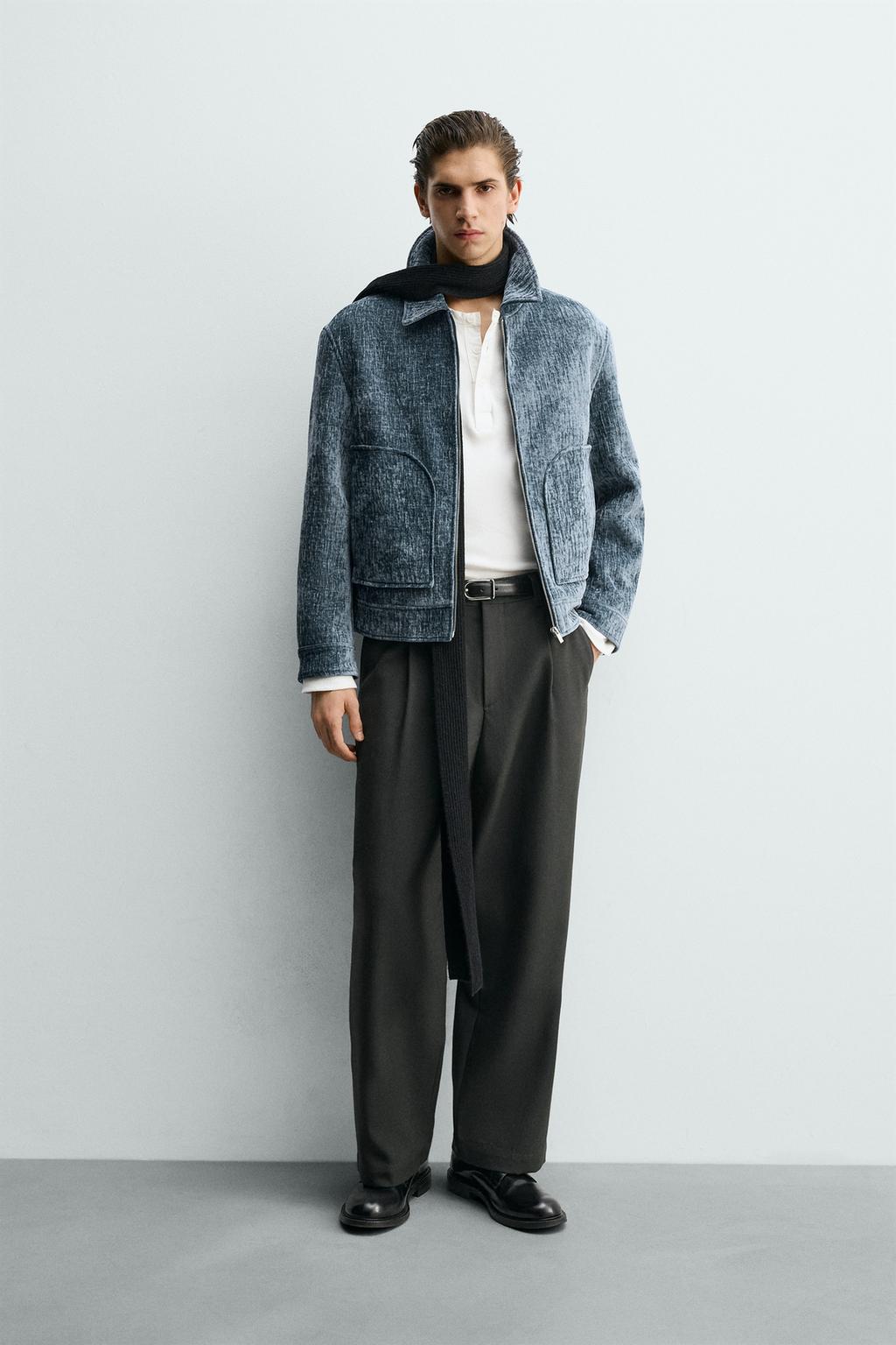 КУРТКА С РЕЛЬЕФНЫМ ФЛОКИРОВАННЫМ ПОКРЫТИЕМ