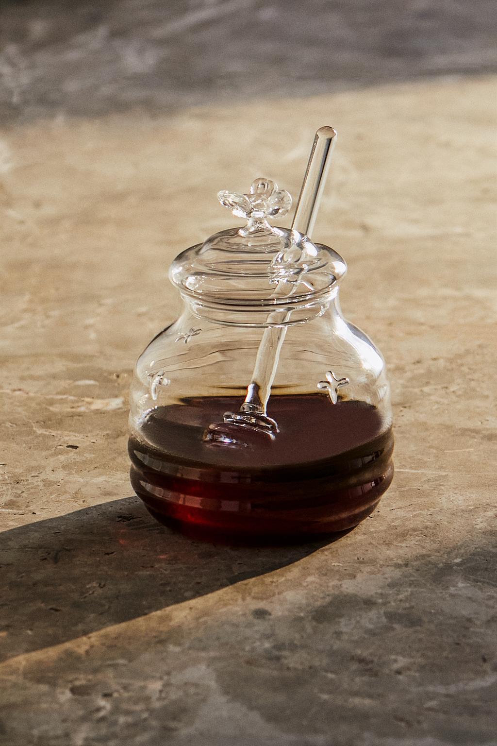 Банка для меда из боросиликатного стекла с рисунком пчелы на крышке