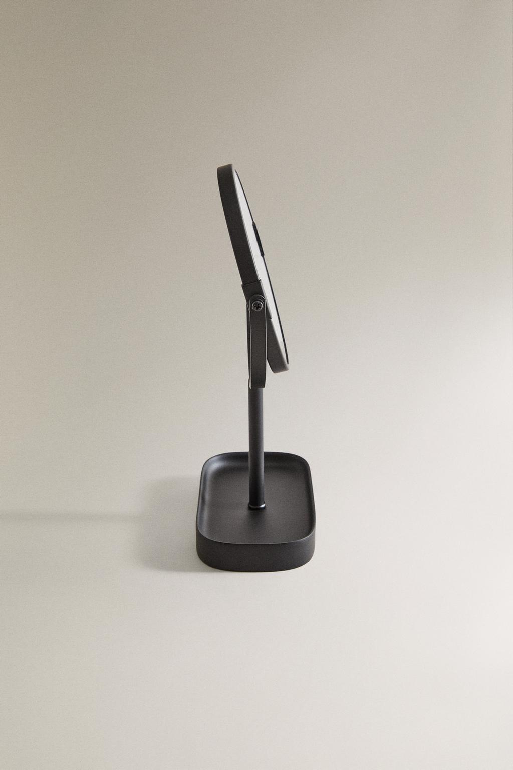 Зеркало для туалетного столика из черной смолы