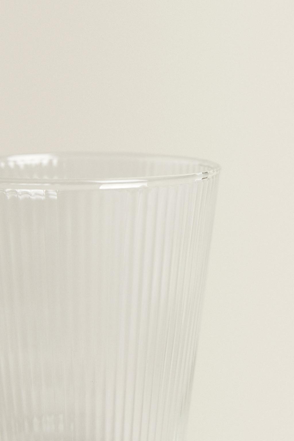 Стеклянная кружка из боросиликатного стекла c линиями