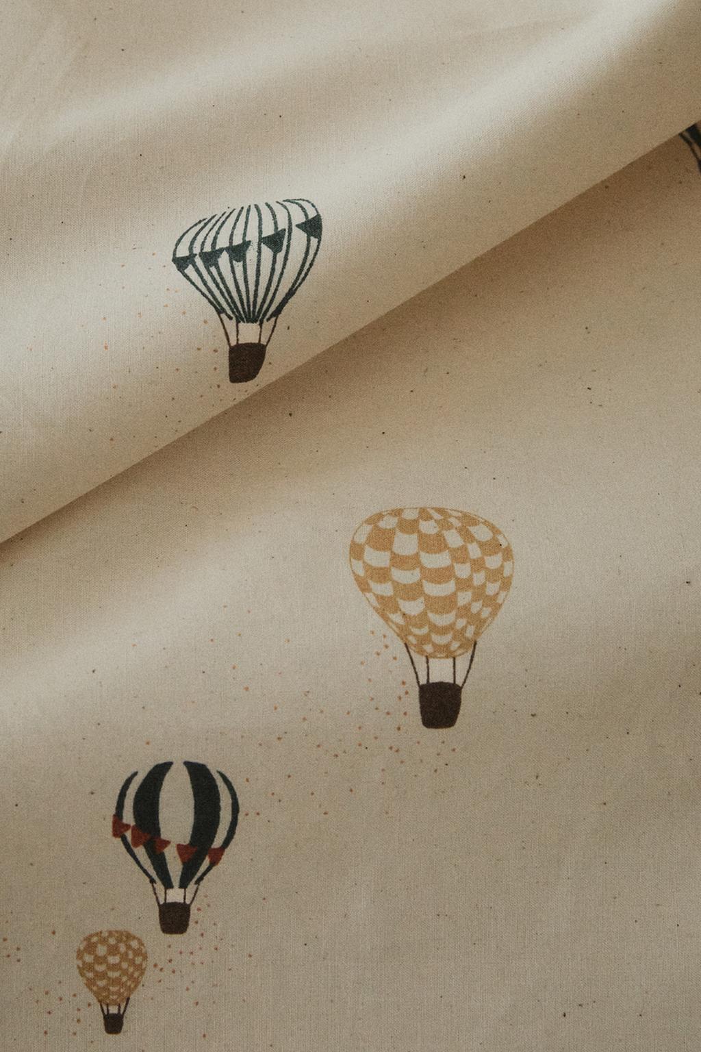 Детское одеяло с воздушными шариками