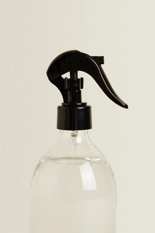 Универсальный очиститель GREEN TEA & VETIVER- Заказать в России