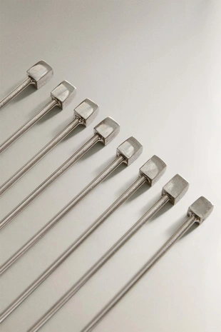 Набор закусочных палочек с металлическим ящиком (набор из 6 штук)- Заказать в России