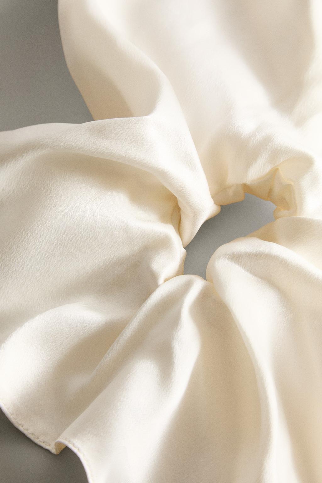 Резинка для волос с квадратным шелковым декором из шелка муллбери