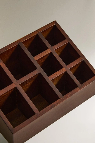 Небольшой деревянный органайзер для макияжа- Заказать в России