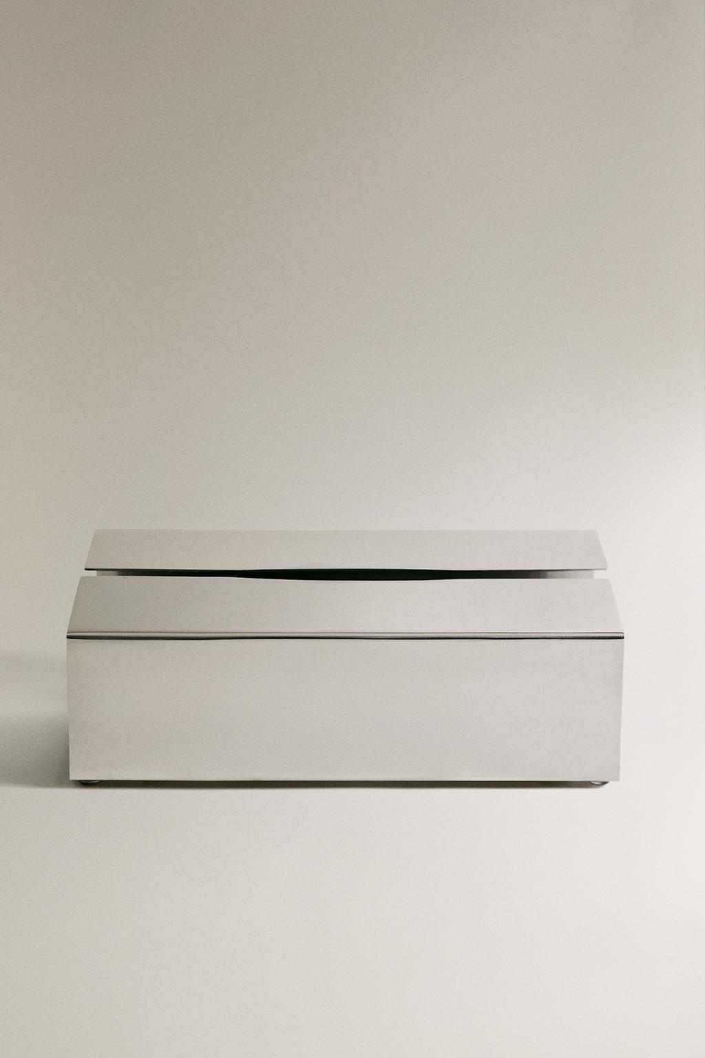 Блестящий металлический кулек для салфеток