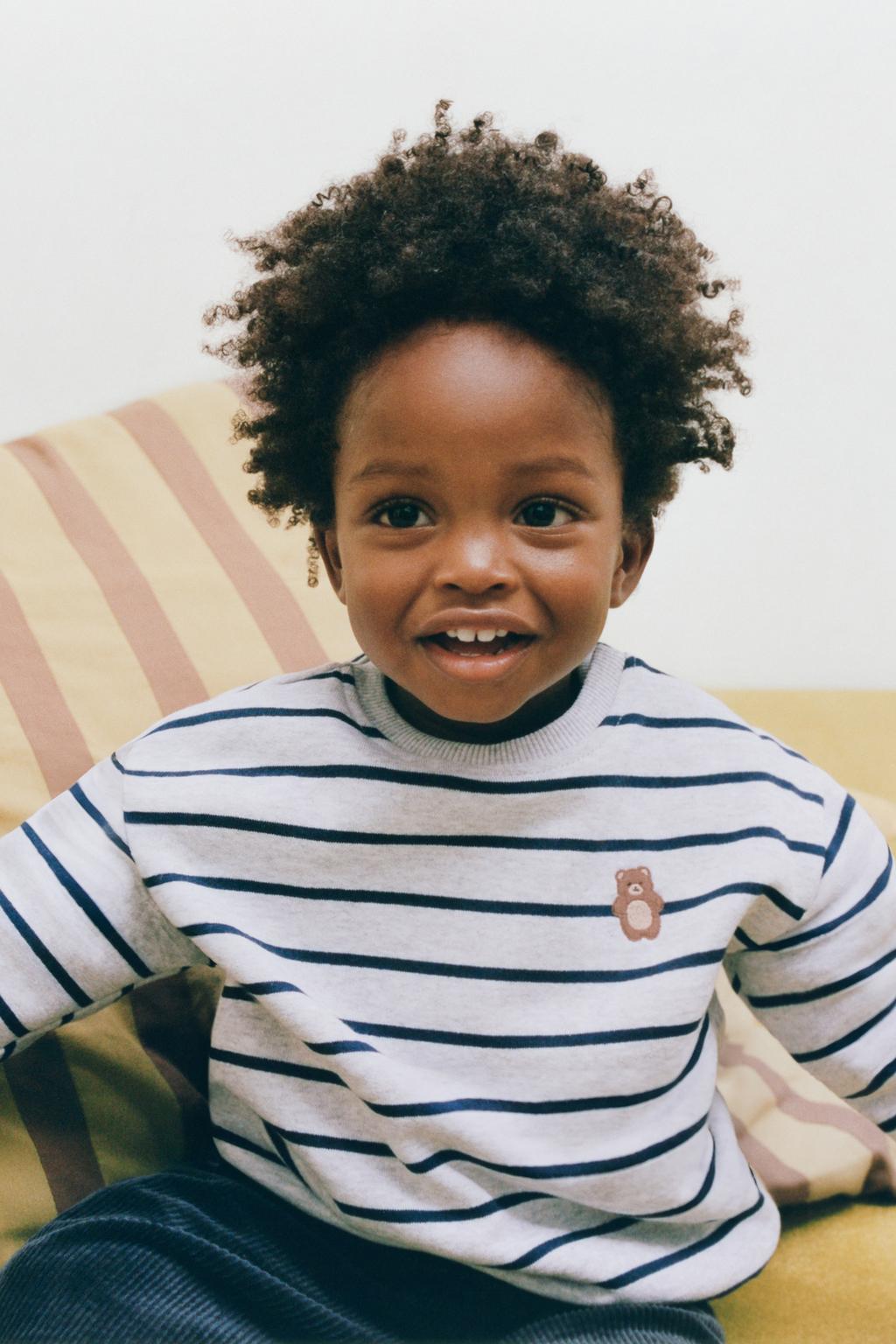 ТОЛСТОВКА В ПОЛОСКУ С ВЫШИТЫМ МЕДВЕДЕМ