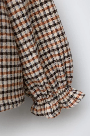 Рубашка в клетку с вышитым воротником- Заказать в России