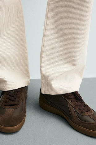 Кроссовки с контрастной подошвой- Заказать в России