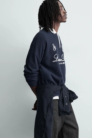 Поло с контрастным принтом- Заказать в России