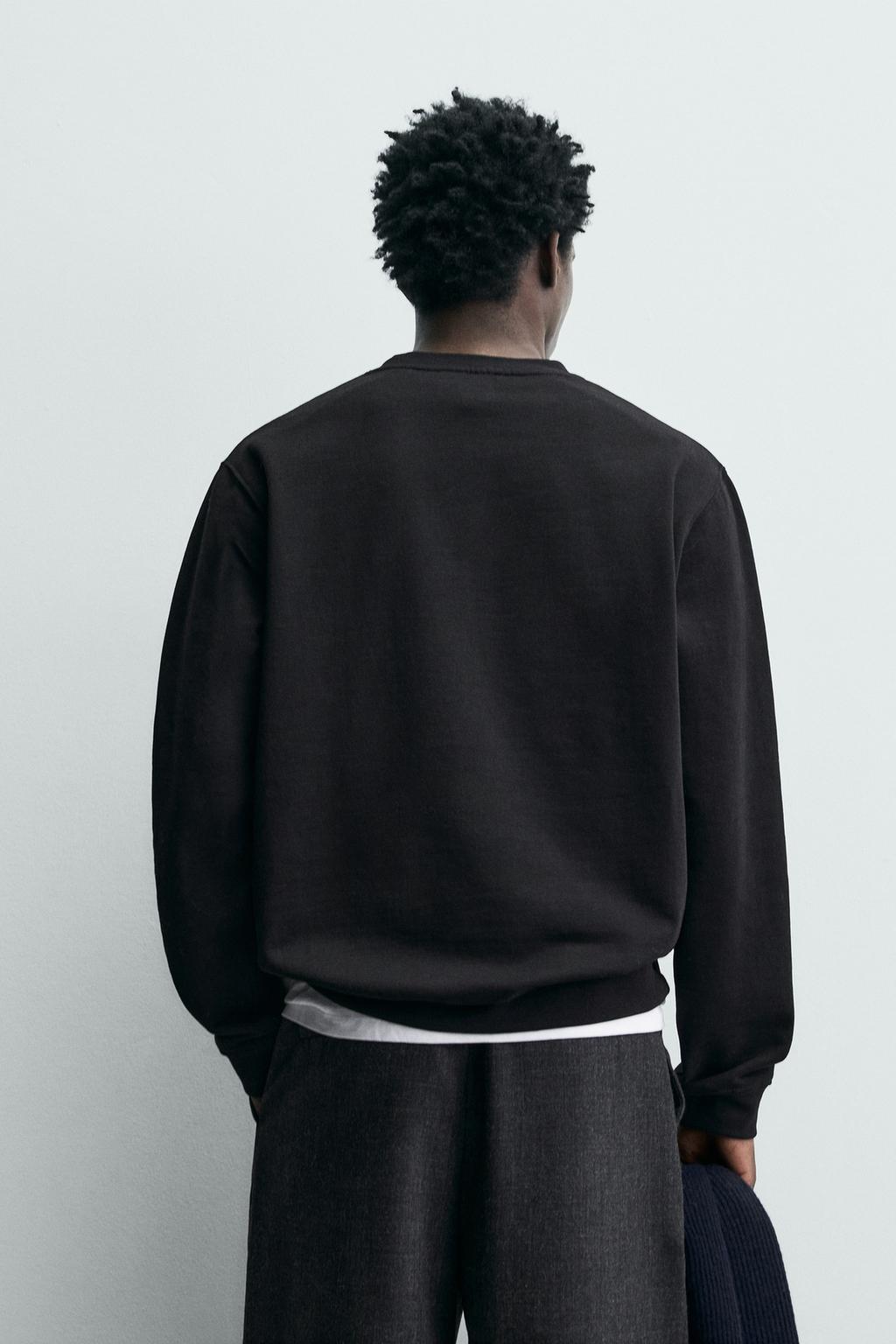 ТОЛСТОВКА КЛАССИЧЕСКОГО КРОЯ С ПРИНТОМ