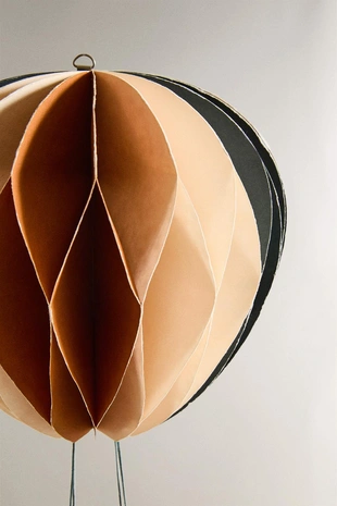 Бумажный настенный шар-аэростат (21 см)- Заказать в России