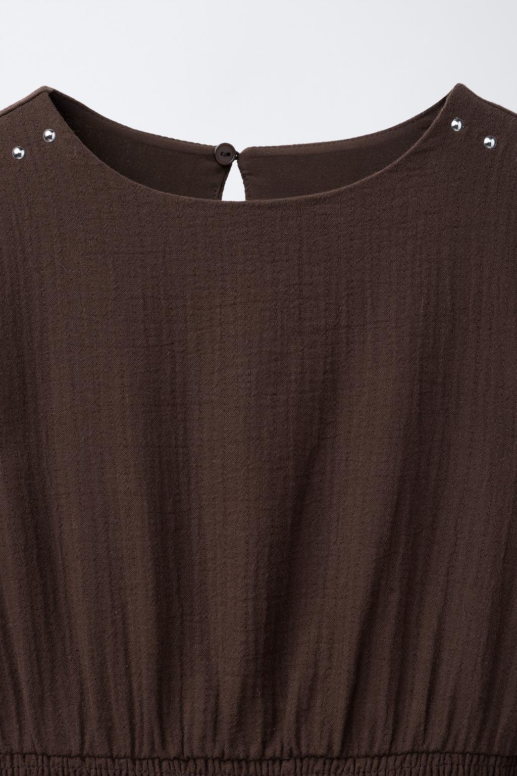 ПЛАТЬЕ С ВОЛАНАМИ И ЗАКЛЕПКАМИ