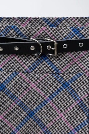 Юбка в клетку со складками, ремень с заклепками- Заказать в России