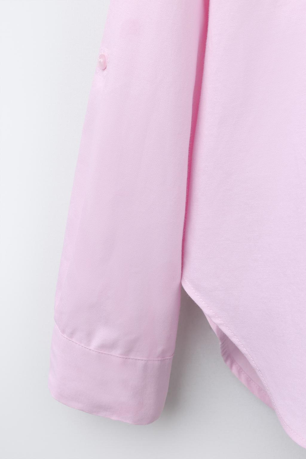 КОМПЛЕКТ: РУБАШКА ИЗ ПОПЛИНА И ФУТБОЛКА СО СТРАЗАМИ