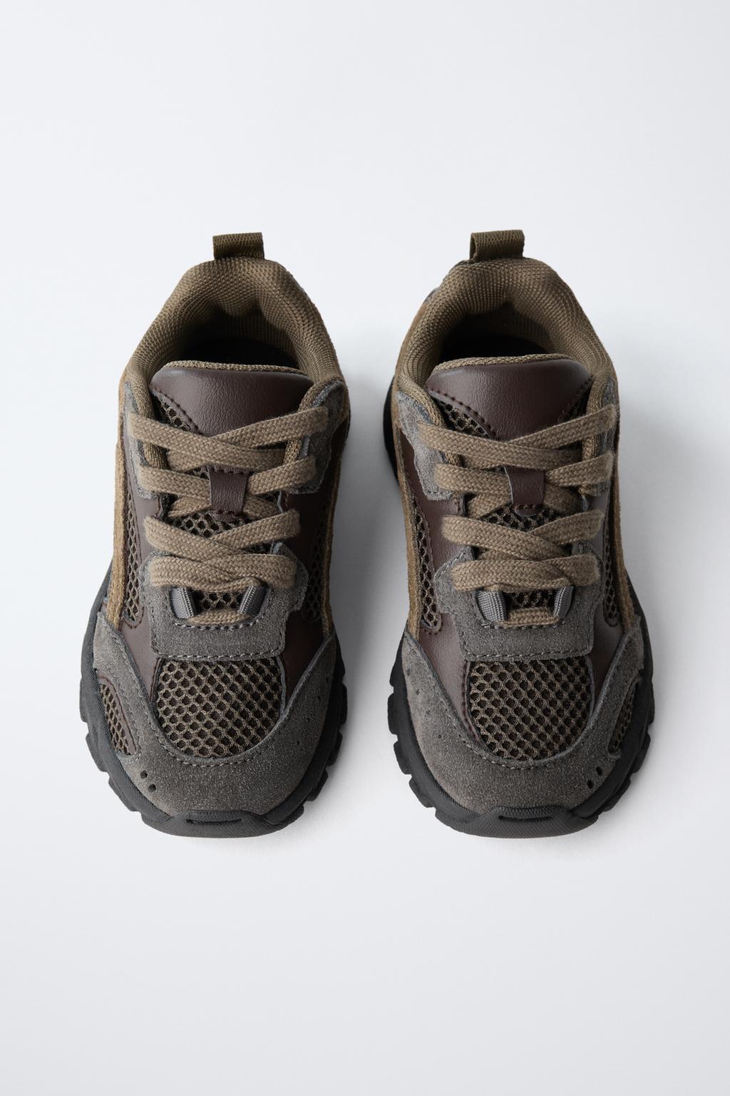 КРОССОВКИ С ДЕТАЛЯМИ ИЗ СЕТЧАТОЙ ТКАНИ