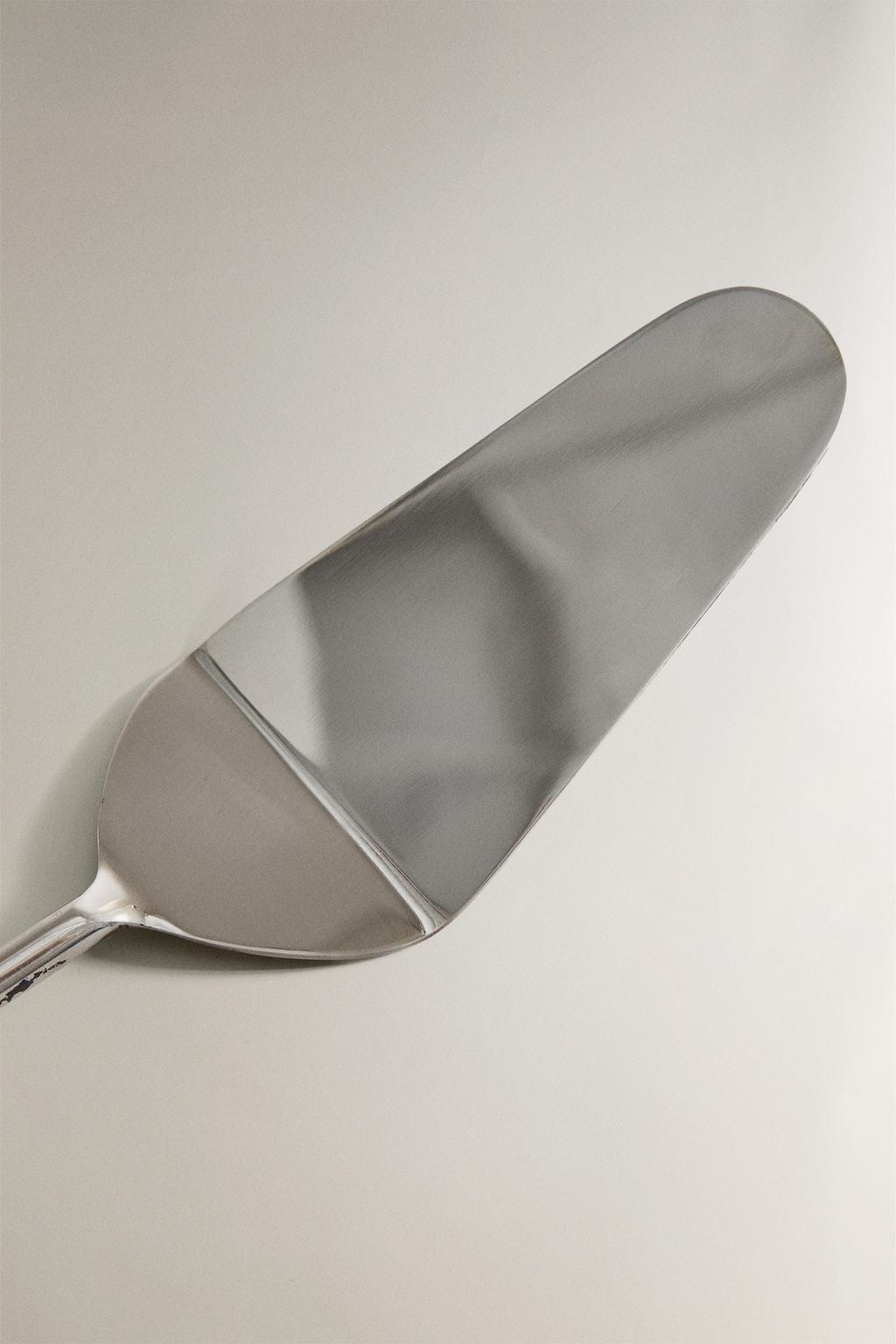 Набор тортовой лопатки и ножа с металлической оплеткой ручки