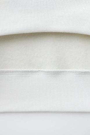 Толстовка с рельефной надписью- Заказать в России