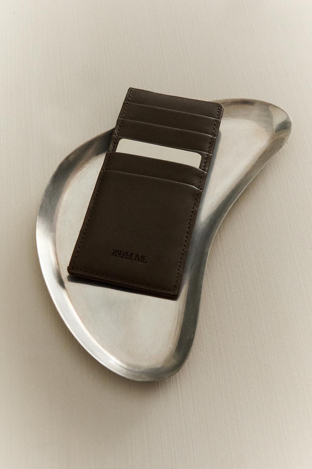 Кожаный держатель для карт