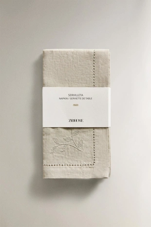 Салфетка из льна с вышитыми цветочными мотивами (набор из 2)- Заказать в России