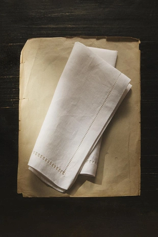 Набор салфеток с вышитым кантом (набор из 2 шт.)- Заказать в России