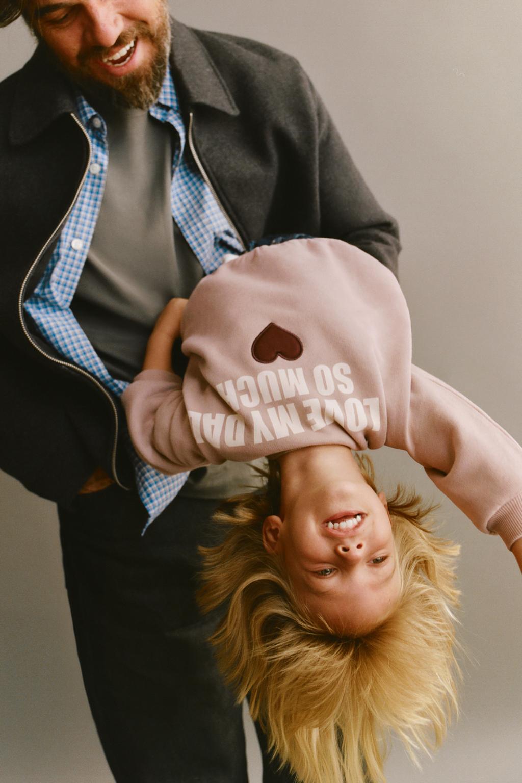 ТОЛСТОВКА С ТЕКСТОВЫМ ПРИНТОМ