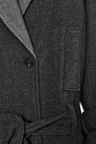 Короткое пальто с поясом — ZW COLLECTION LIMITED EDITION- Заказать в России