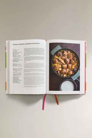 Книга о комфорте от оттоленги- Заказать в России