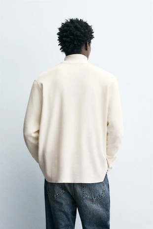 Футболка из рельефного трикотажа