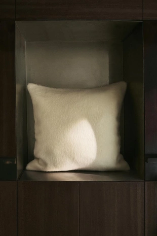 Чехол на подушку из шерсти и альпаки- Заказать в России