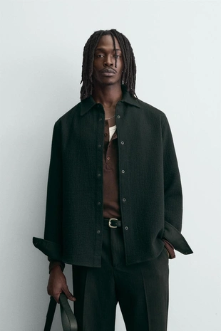 Куртка-рубашка свободного кроя из текстурной ткани- Заказать в России