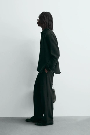 Куртка-рубашка свободного кроя из текстурной ткани- Заказать в России