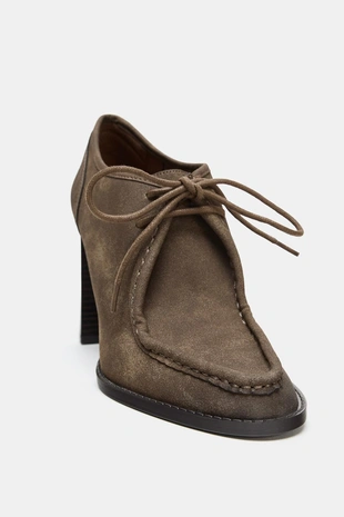 Туфли на высоком каблуке со шнуровкой- Заказать в России