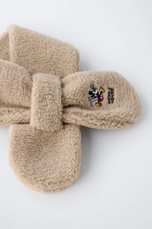 Купить Zara Шарф из искусственной овчины MICKEY MOUSE © DISNEY