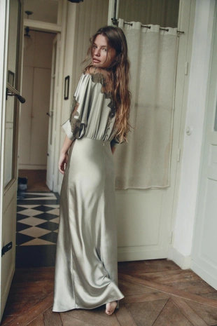 Атласное платье с кружевом- Заказать в России