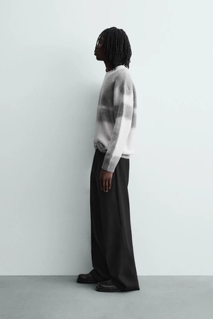 Джемпер с принтом «эффект спрея»- Заказать в России