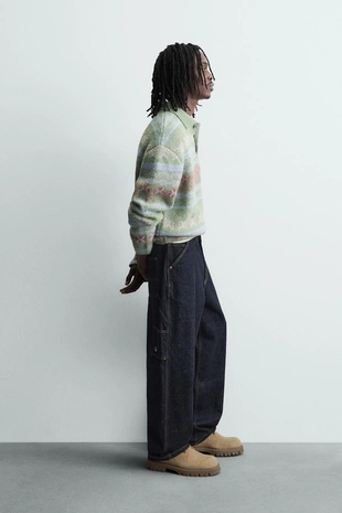 Поло из жаккардового трикотажа с геометрическим узором и текстурой- Заказать в России